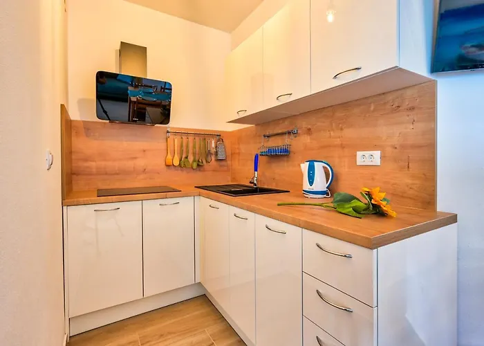 Sun&sea A2 Apartman *